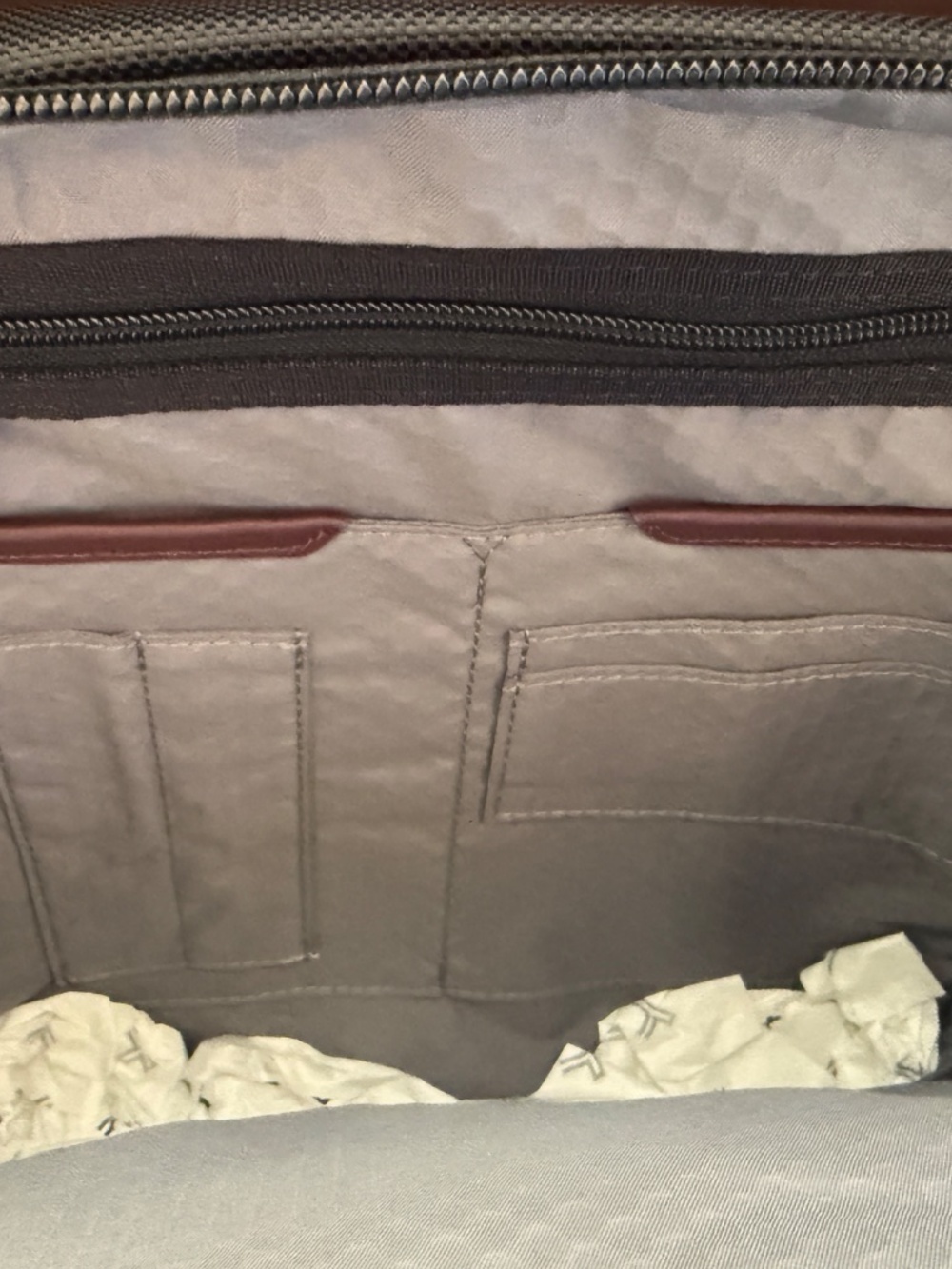$650 NWT Tumi Alpha Bravo Search Backpack Rucksak in Black/Oxblood/Wine - Picture 8 of 8